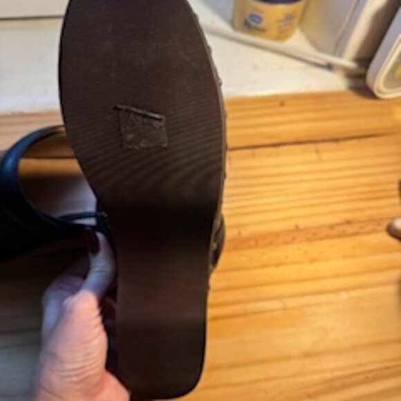 Madewell Black Clogs – Size 11 | Barely Worn - Picture 4 of 5